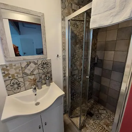 Magdalene's House 2* Larnaka