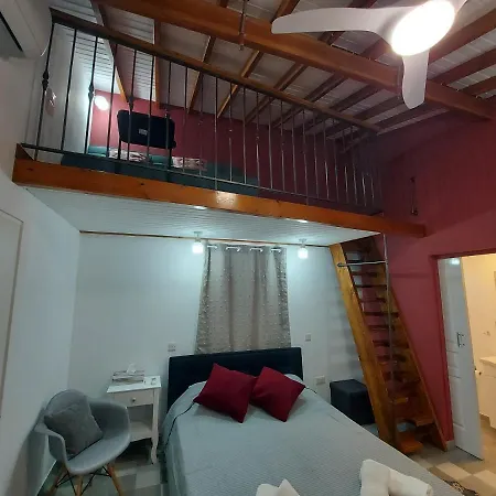 Inn Magdalene's House 2*