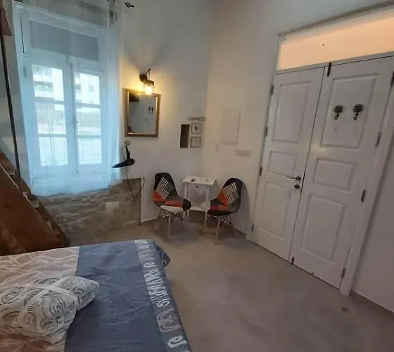 Magdalene's House Inn 2*