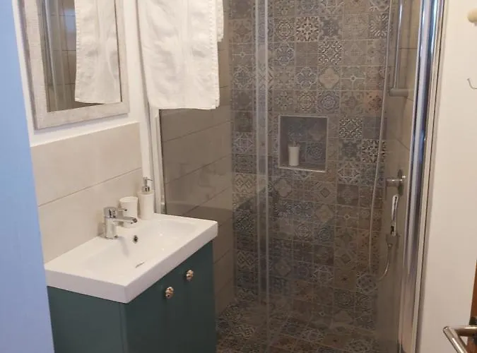 Inn Magdalene's House