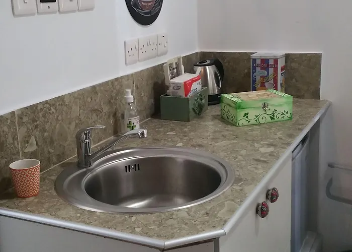 Magdalene's House Inn 2*