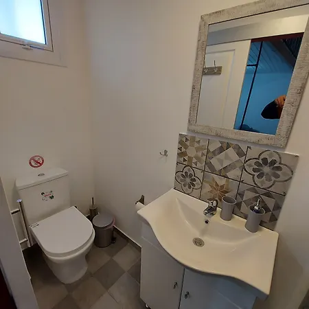 بيت ريفي Magdalene's House 2*